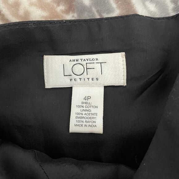 Ann Taylor Embroidered Black Dress 4P - Picture 2 of 5